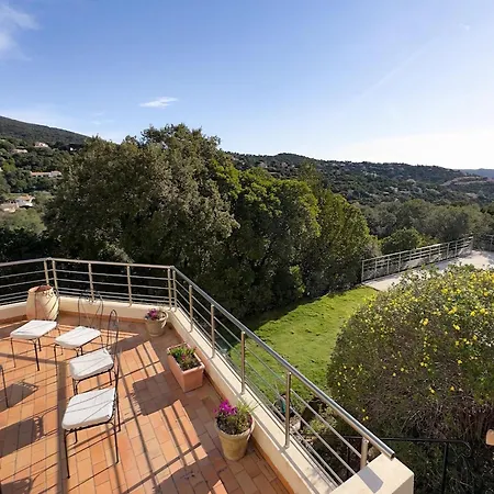 In La Croix-valmer With Sea Views & Pool, Cleaning Included *